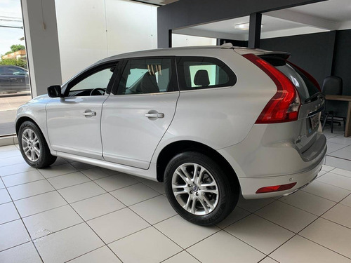 Volvo Xc60 2.0 T5 Dynamic Fwd Turbo Gasolina 4p Automático