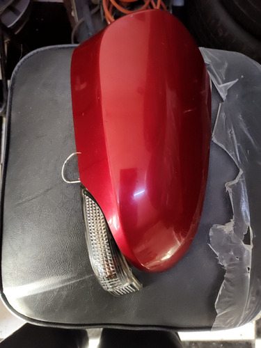 Carcasa Espejo Lateral Toyota Yaris 2917-2020 Lh C/direc M07 (Usado)