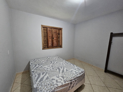 Chácara Formada Em Condomínio Fechado