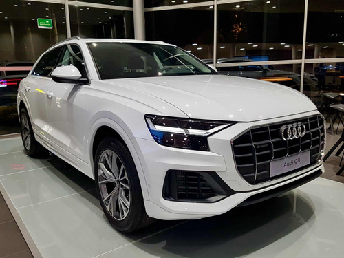 Audi Q8 Progressive MHEV