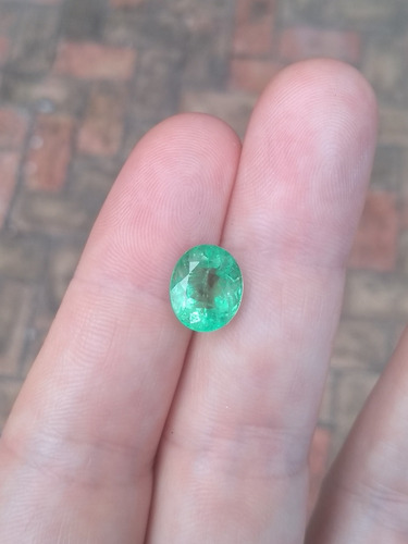 Esmeralda Neon 3,33cts Natural Investment Grade