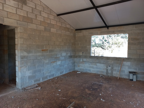 Vendo Chácara Na Df-140 Km 7 5-gleba Da Fazenda Sta Bárbara.