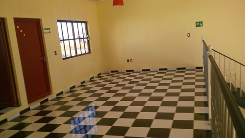 Imagen 3 de 10 de Local En Renta Residencial Santa Fe Corregidora Queretaro C
