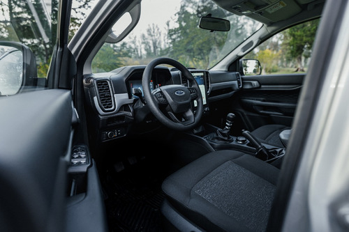 Ford Ranger Black Edition Cabina Doble 4x4 Diesel At