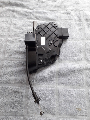 Cerradura Puerta Trasera Izquierda Ford Focus 2009 Original 