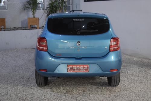 Renault Sandero Dynamique 1.6 16v Nafta 2015 Color Turquesa