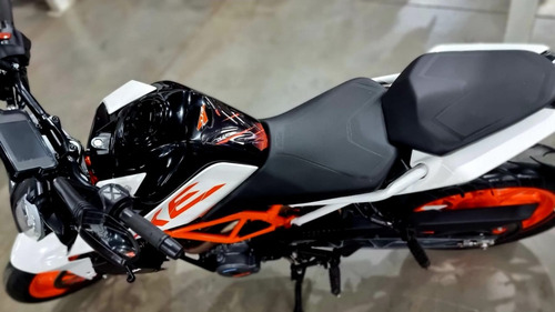 Imagen 3 de 18 de Ktm Duke 390 (2020) 7.000 Km -envios A Todo El Pais-