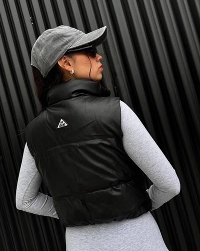 Chaleco Para Mujer Corto Simil Cuero, Cuello Alto Las Locas