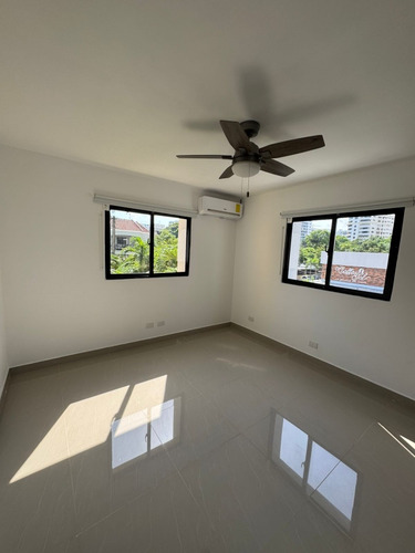 Apto Alquiler La Esperilla 3er Piso Con 136 Metros 3 Habitac