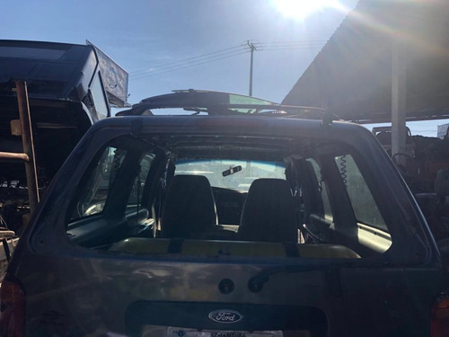 Imagem 2 de 5 de (19) Sucata Ford Explorer 4.0 1997 4x4 (retirada De Peças)
