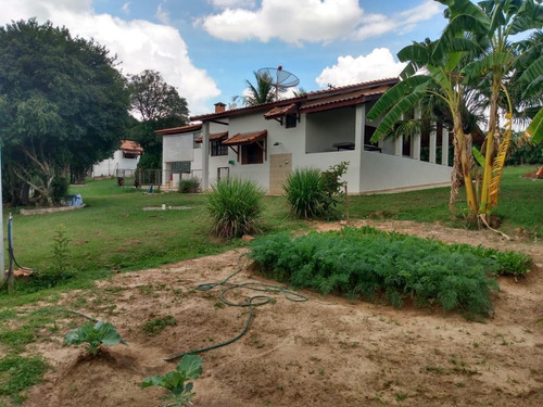 Chácara Com 4 Dormitórios À Venda, 6000 M² Por R$ 1.144.000,00 - Barroquinha - Elias Fausto/sp - Ch0061