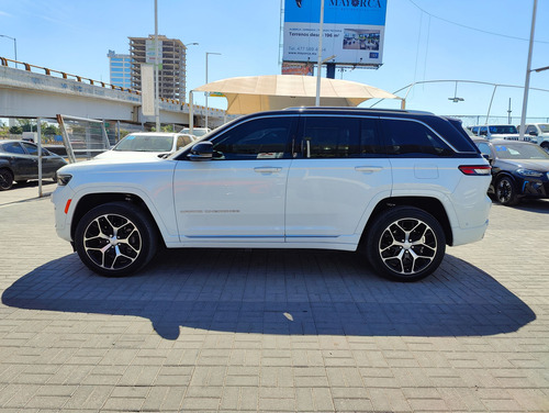 Jeep Grand Cherokee 5.7 V8 Summit 4x4 At