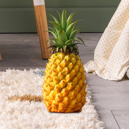 . Decoración De La Fruta De La Fruta De Figura De La