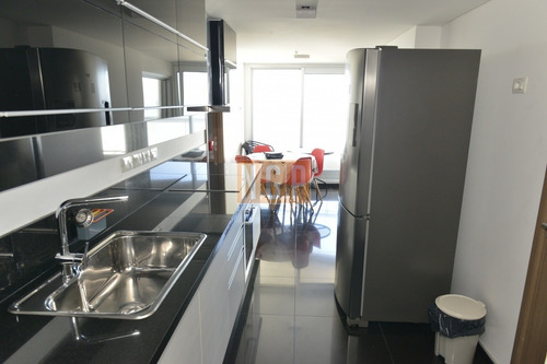 Imagen 15 de 30 de Apartamento De 3 Dormitorios Frente Al Mar Fotos Del Departamento