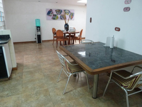 Imagen 8 de 15 de Casa En Venta - Alto Prado - 23-2601 Mir Rah 04122283422