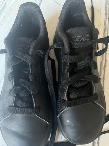 Zapatillas Adidas Advantage Niño 28 1/2 (Usado)