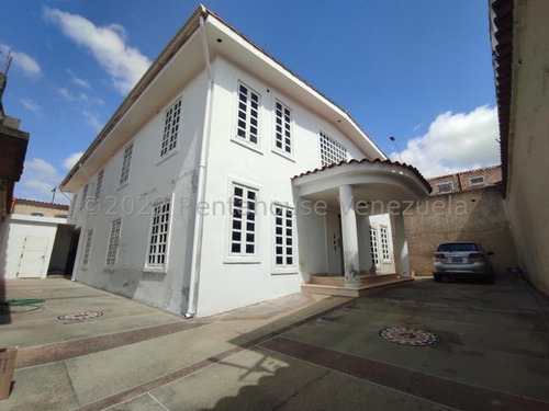 Venta Casa Duplex  Urb Vista Hermosa La Victoria Gjg 24-17283