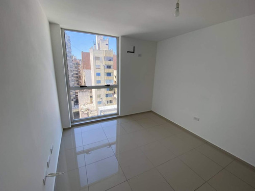 Imagen 5 de 8 de Departamento De 1 Dormitorio En Venta En El Centro - Apto Bancor