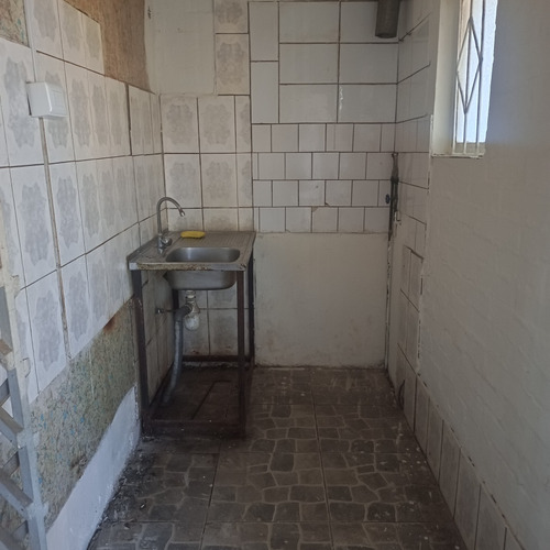Se Vende Casa Grande (se Puede Dividir En 2) En Llolleo