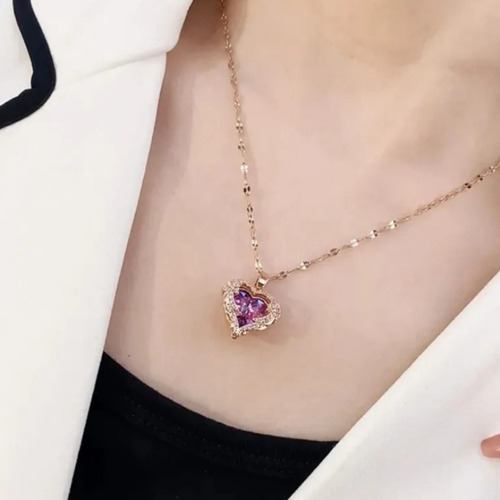 Imagen 2 de 10 de Collar Dije Corazón Acero Oro Rosa Con Cristal Rosa Iced