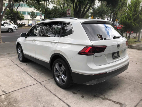 Imagen 4 de 15 de Volkswagen Tiguan 2019 2.0 Highline At