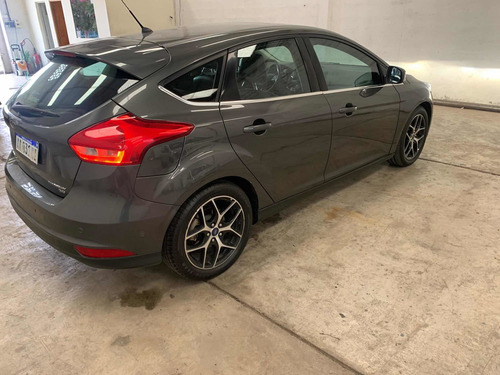 Ford Focus Titanium 2.0 5 Ptas