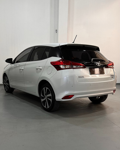 Toyota Yaris 1.5 107Cv Xls Pack Cvt