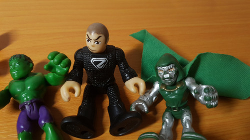 Hasbro | Marvel Super Hero | Figuras De Acción (Usado)