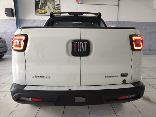 Imagem 13 de 15 de Fiat Toro 2.0 16v Tb Freedom 4wd At9 2022
