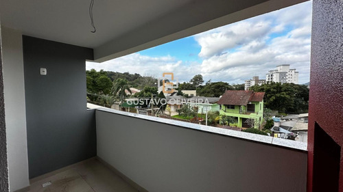 Apartamento 2 Dormitórios 4º Andar Com Sacada No Condomínio Freitas Parque