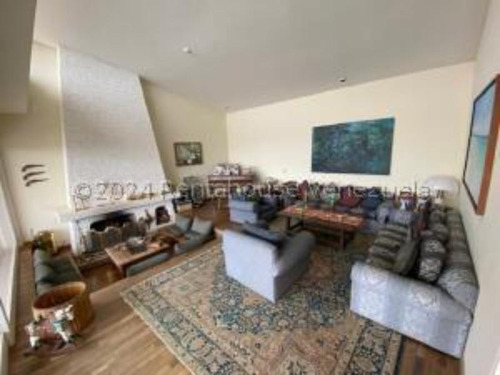 #24-15036 Esplendia Casa En La Lagunita Country Club