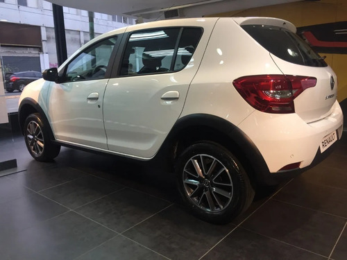 Imagen 5 de 13 de Renault Sandero Intens Cvt 1.6 - Centro Automotores