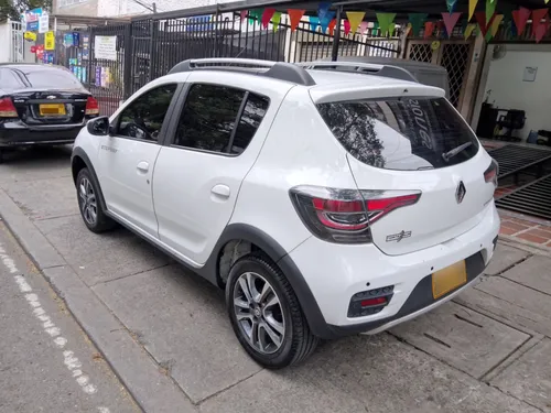 Renault Stepway 1.6 Intens Cvt