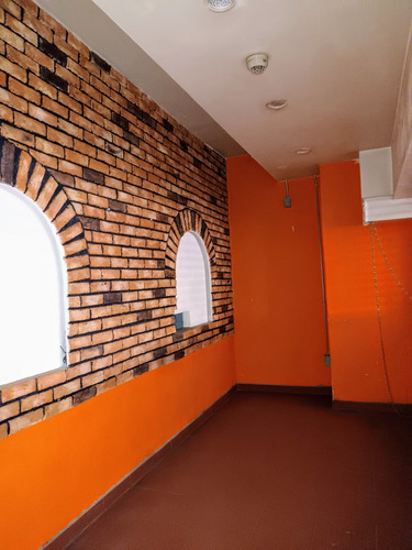Rento Local 47 M2 En Área De Comida Rápida C. Comercial