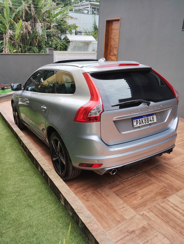 Volvo XC60 2.0 T5 R-design Drive-e 5p