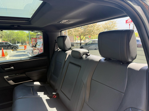 Toyota Tundra 5.7 Limited 4x4 At