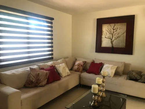 Casa Amueblada En Renta En Privada Caspio, Valle Alto