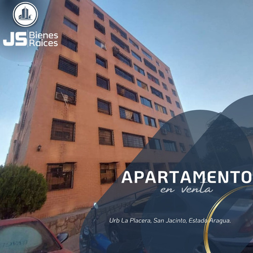 Venta De Apartamento  Centrico  En Maracay  Res La Placera  Con Todos Los Servicios   14js