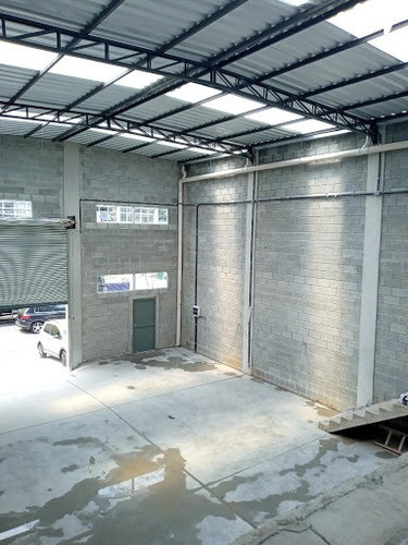 Imagem 1 de 11 de Galpão Para Alugar, 200 M² Por R$ 5.000,00 - Vila Magini - Mauá/sp - Ga0028