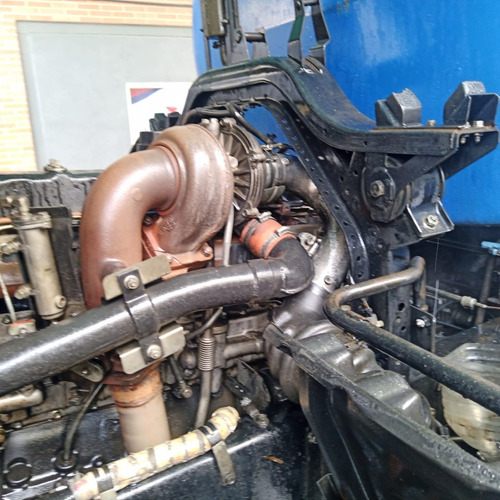 Imagen 11 de 14 de Chevrolet Fvr Camion Cisterna