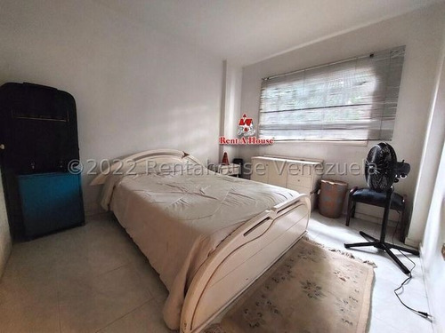 Imagen 16 de 23 de Mayerling Gonzalez Bm Vende Casa Mls #22-27996