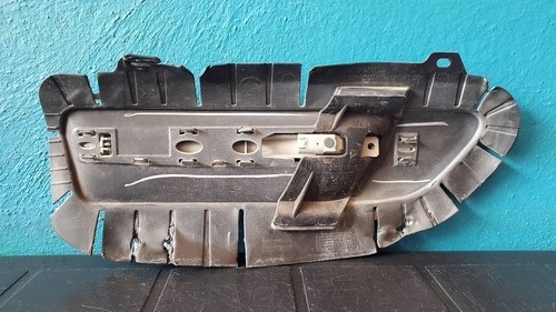 Emblema De Salpicadero Lado Izquierdo Para Bmw X6m 2009-2012 (Usado)