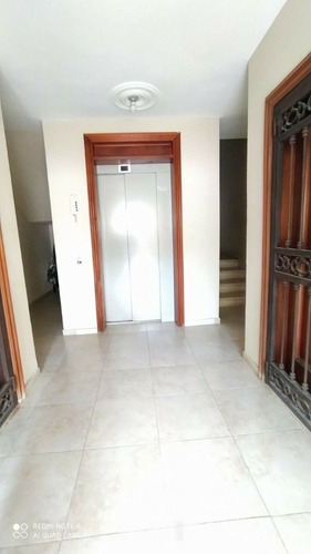 Imagen 6 de 9 de Apto Moderno En Santiago 3hab 2b 2p Ascensor, Piscina 157m2