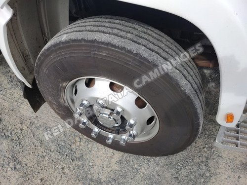 Imagem 13 de 14 de Volkswagen 16-220 Cummins Turbo Toco 4x2 Baú 11 Metros
