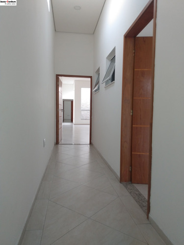 Imagem 3 de 12 de Sala De 38 M² No Centro Da Cidade. - Sa00052 - 70981672