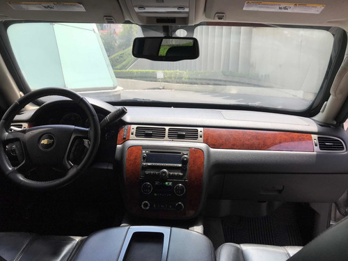 Imagen 9 de 15 de Chevrolet Suburban Blindada Nivel 3plus