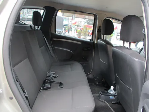 Renault Duster EXPRESSION 4X2 1600CC MT AA