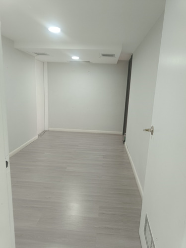 Las Mercedes Alquiler De Ofc De 122 M2 Con Hermosa Vista Abierta Impecable