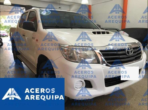 Toyota Hilux Srv