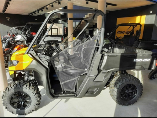 Imagen 2 de 10 de Can Am Defender Hd8